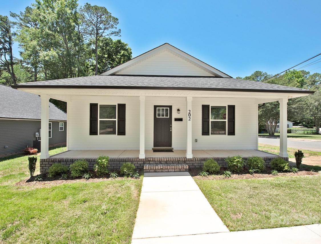 202 Old Rockwell Rd., China Grove, NC 20823