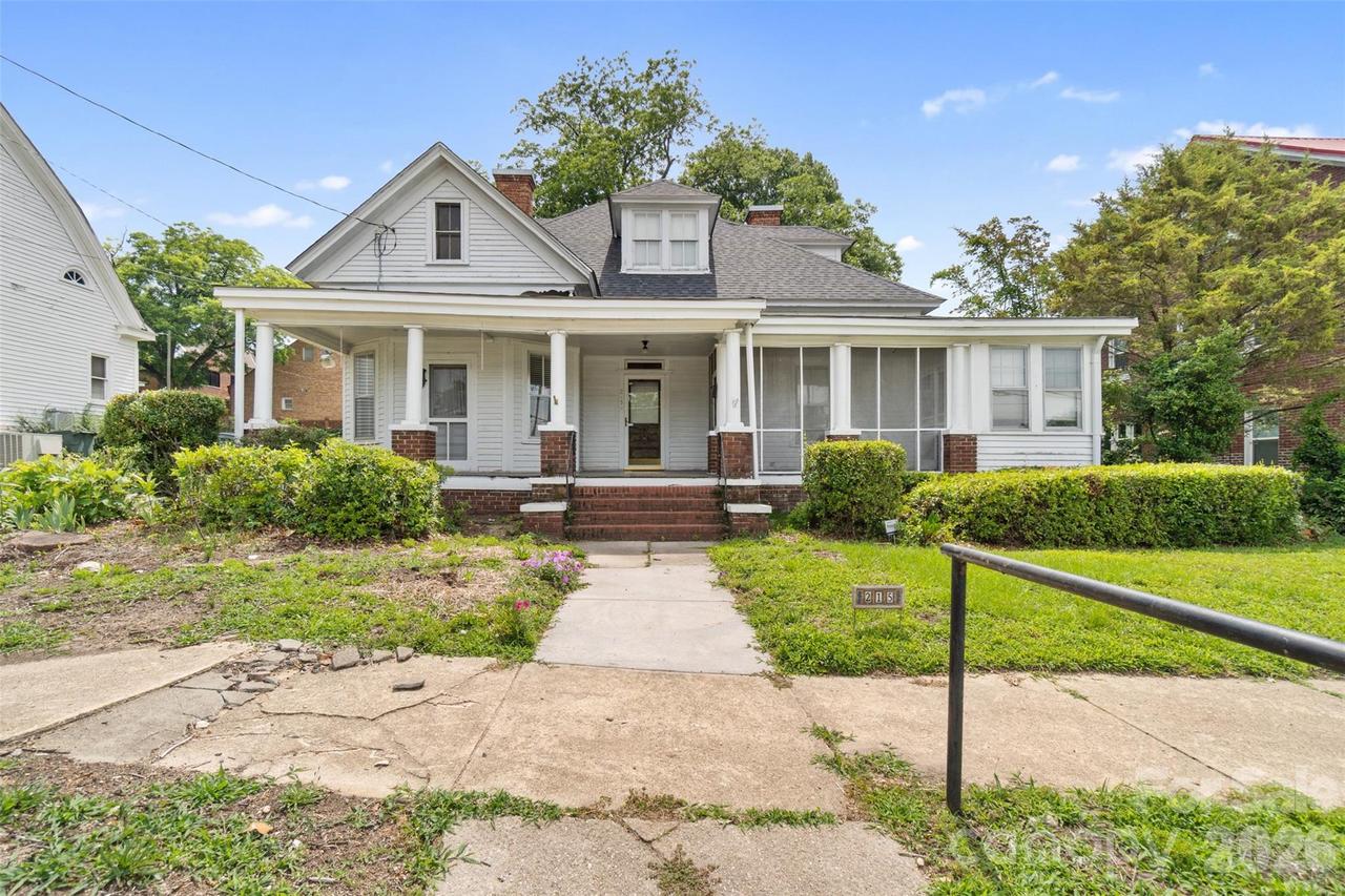 215 S Rutherford St., Wadesboro, NC 28170