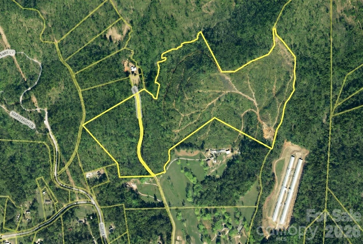 2148 White Springs Ln., Lenoir, NC 28645