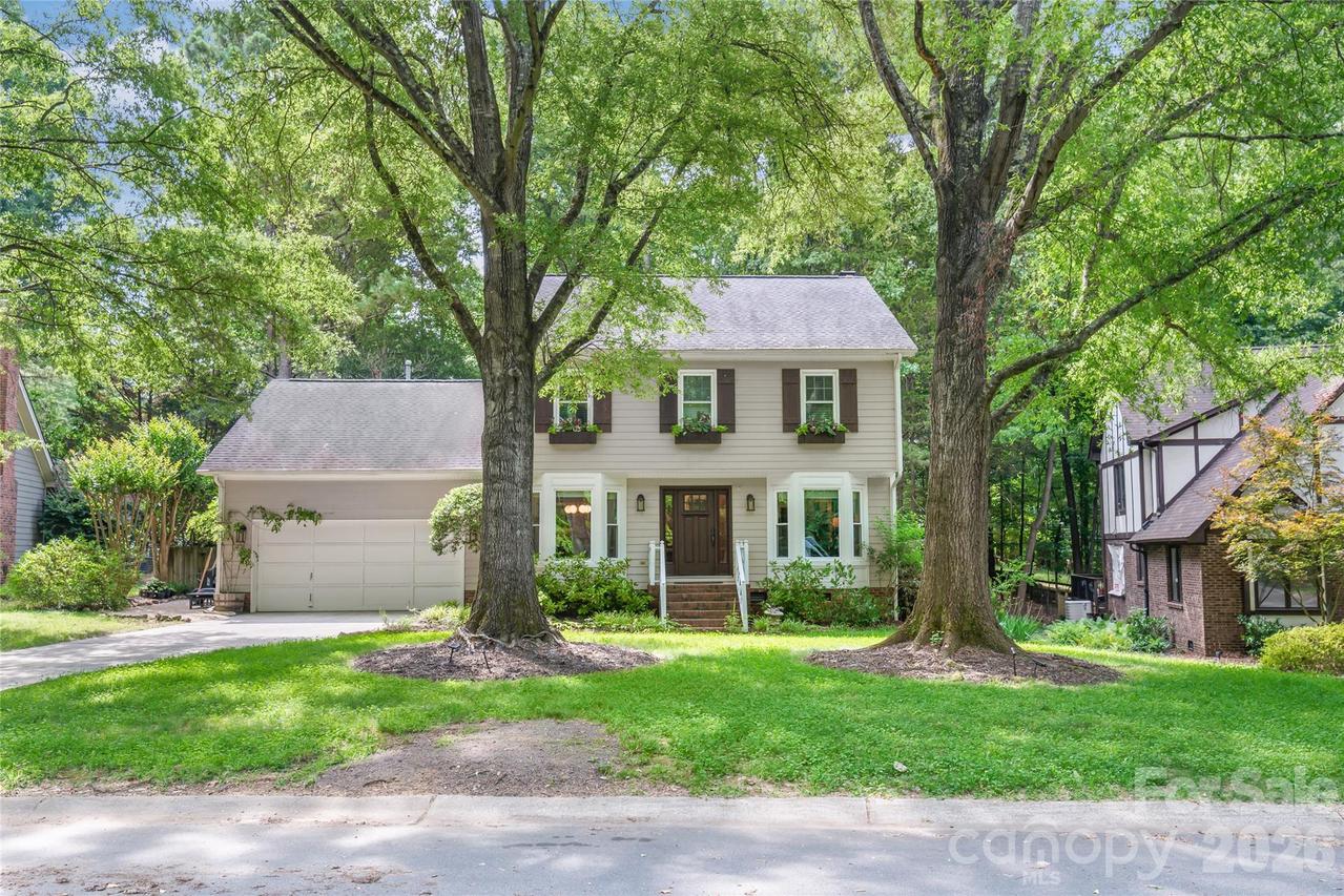 7022 Rocky Falls Rd., Charlotte, NC 28211