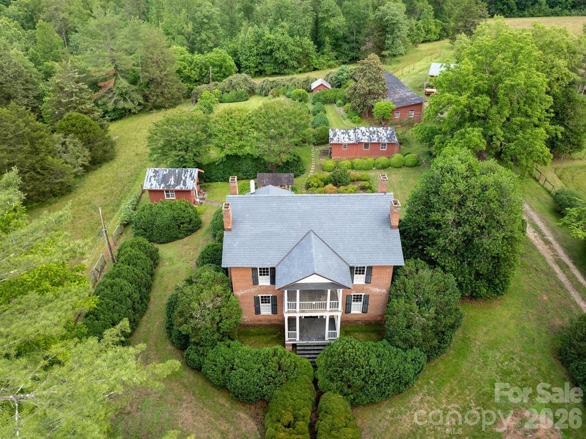 4157 Calico Rd., Lenoir, NC 28645