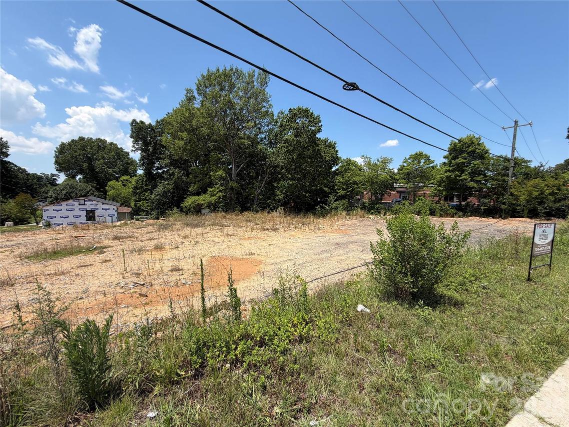 2990 Dale Earnhardt Blvd., Kannapolis, NC 28083