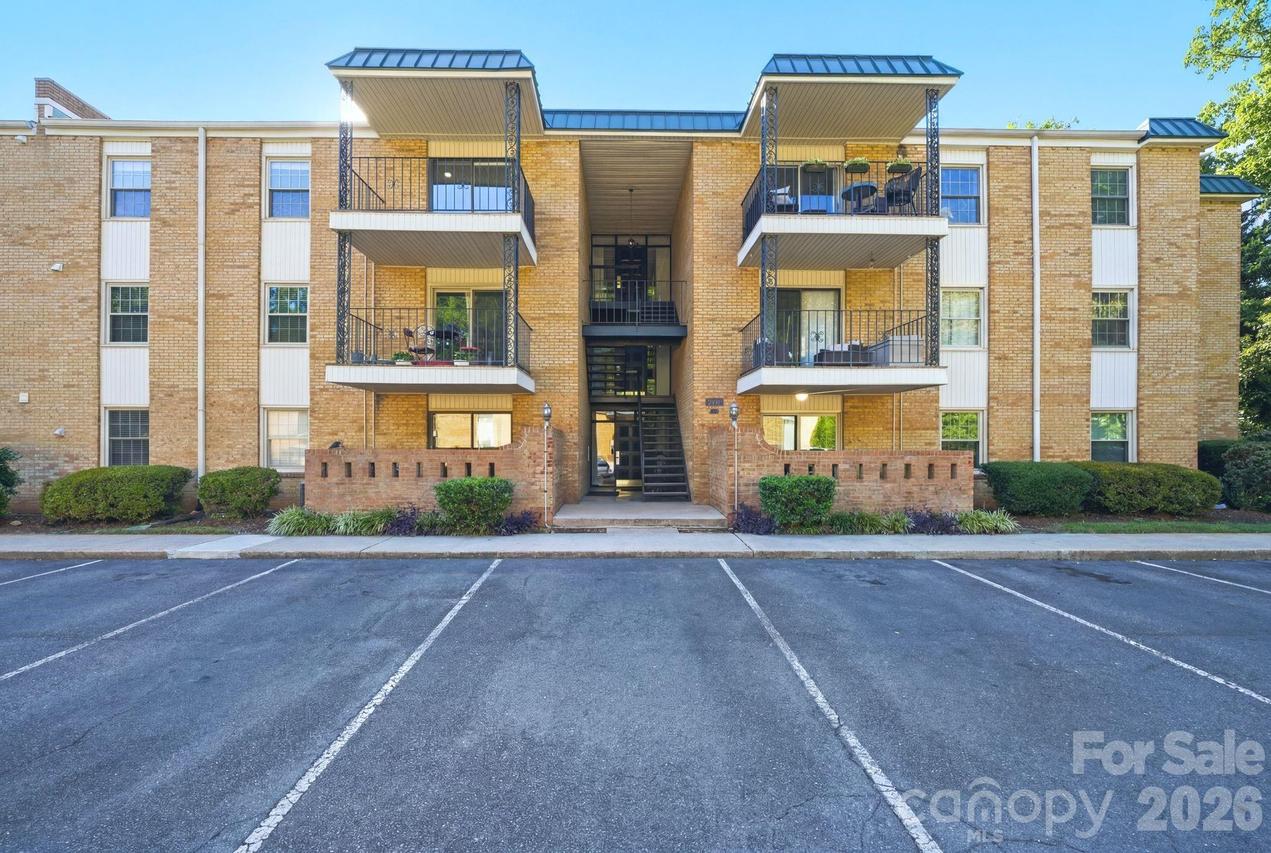 4739 Hedgemore Dr. #Unit H, Charlotte, NC 28209