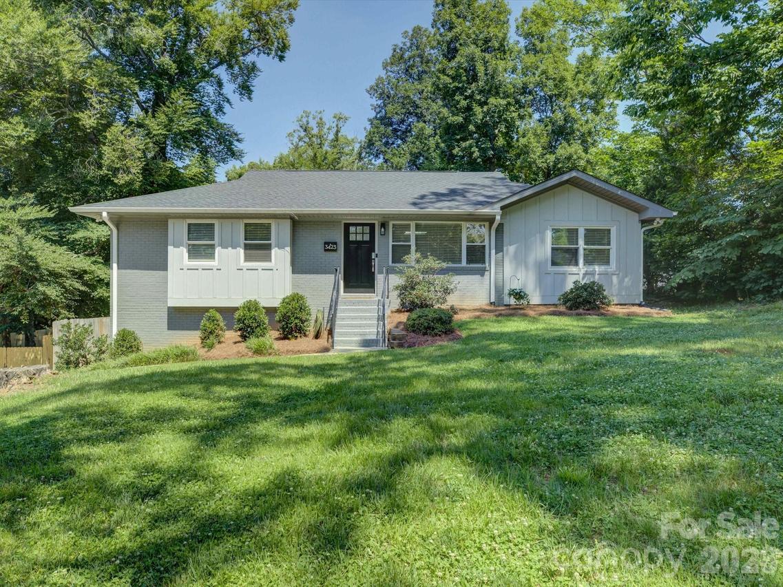 3423 Sudbury Rd., Charlotte, NC 28205
