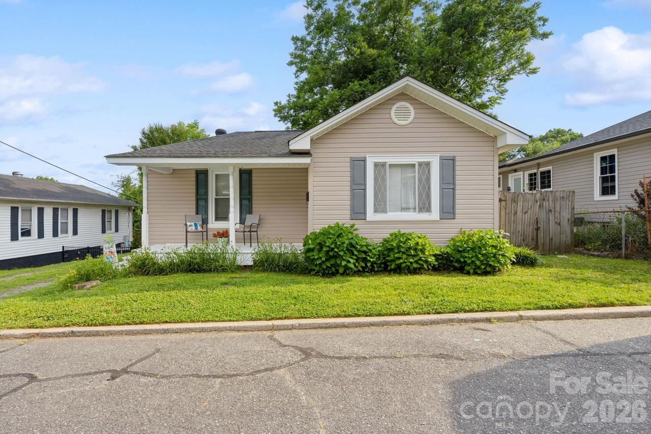 497 Washington St., Cramerton, NC 28032