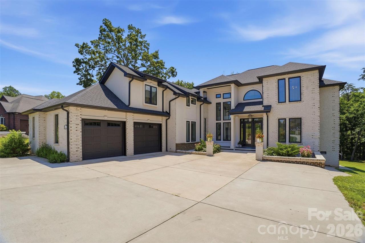1164 Harper Lee Dr., Newton, NC 28658