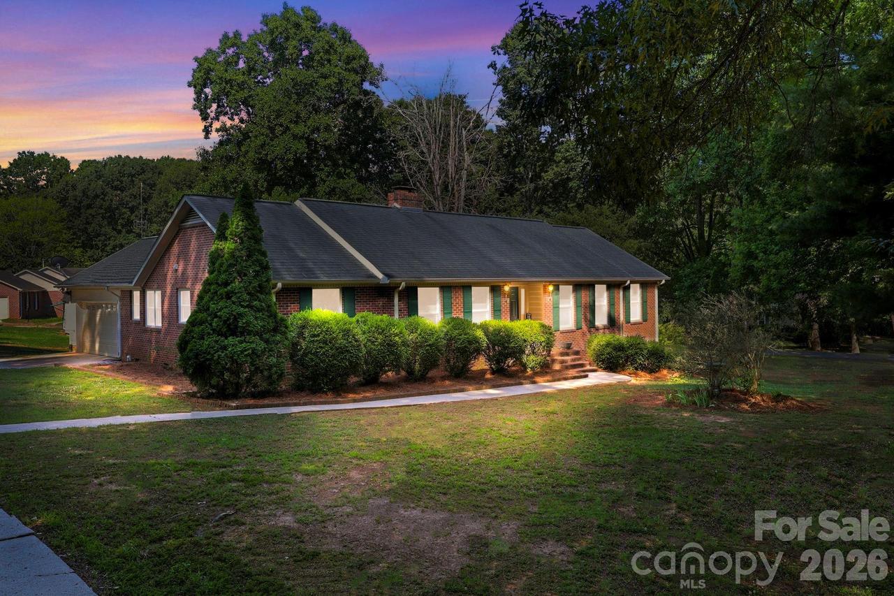 41 Old Farm Rd., Salisbury, NC 28147