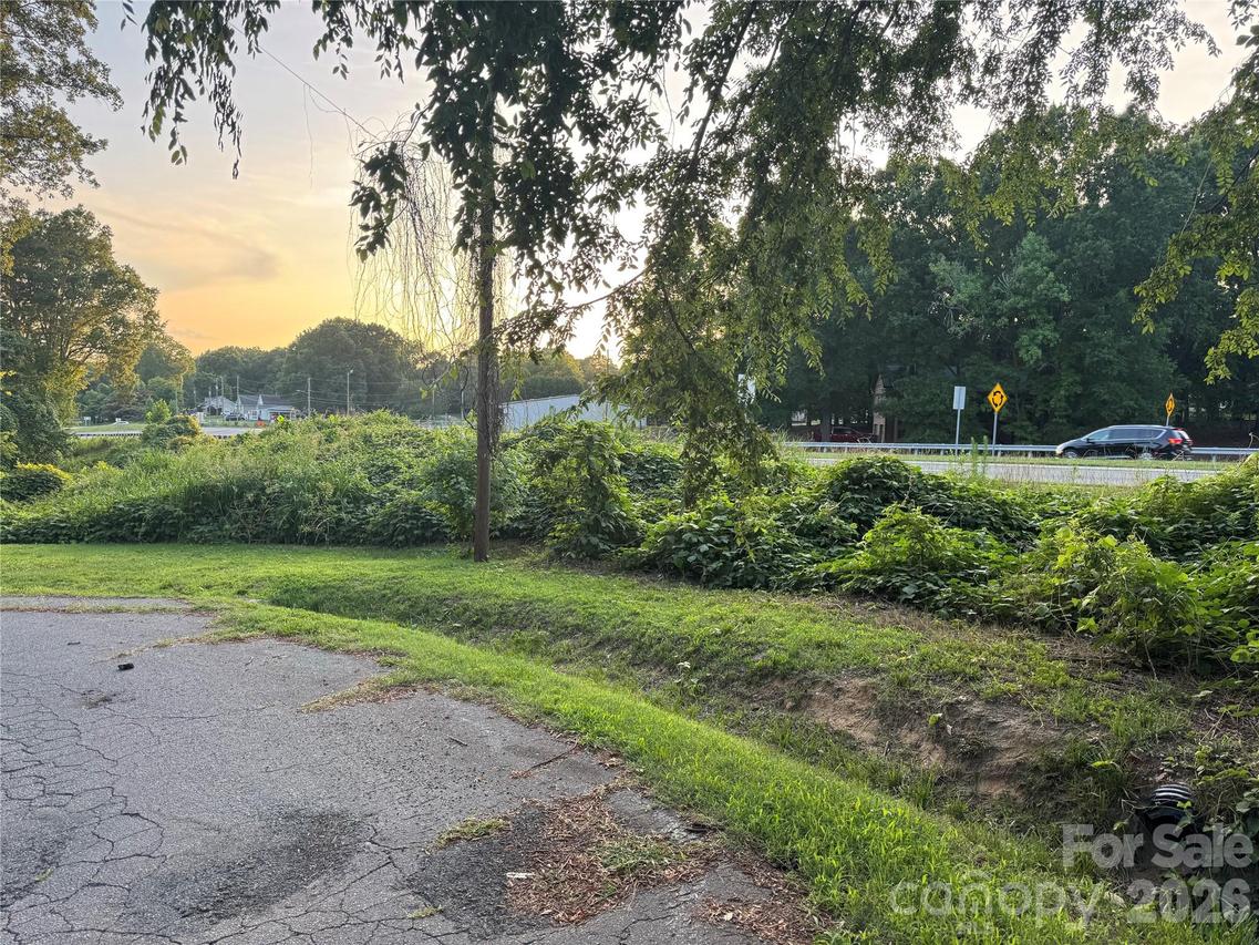 400 Boone Ave. #30, Kannapolis, NC 28081