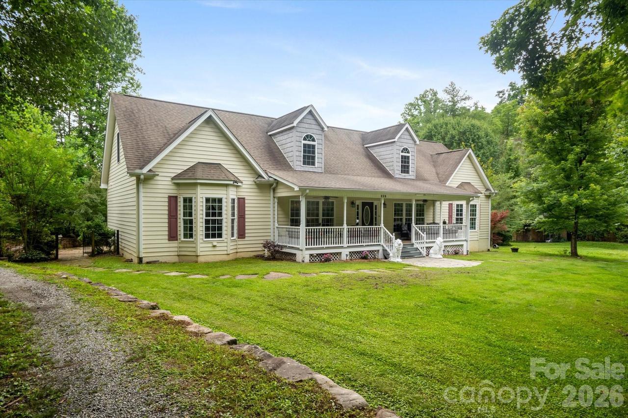 115 Barton Rd., Brevard, NC 28712