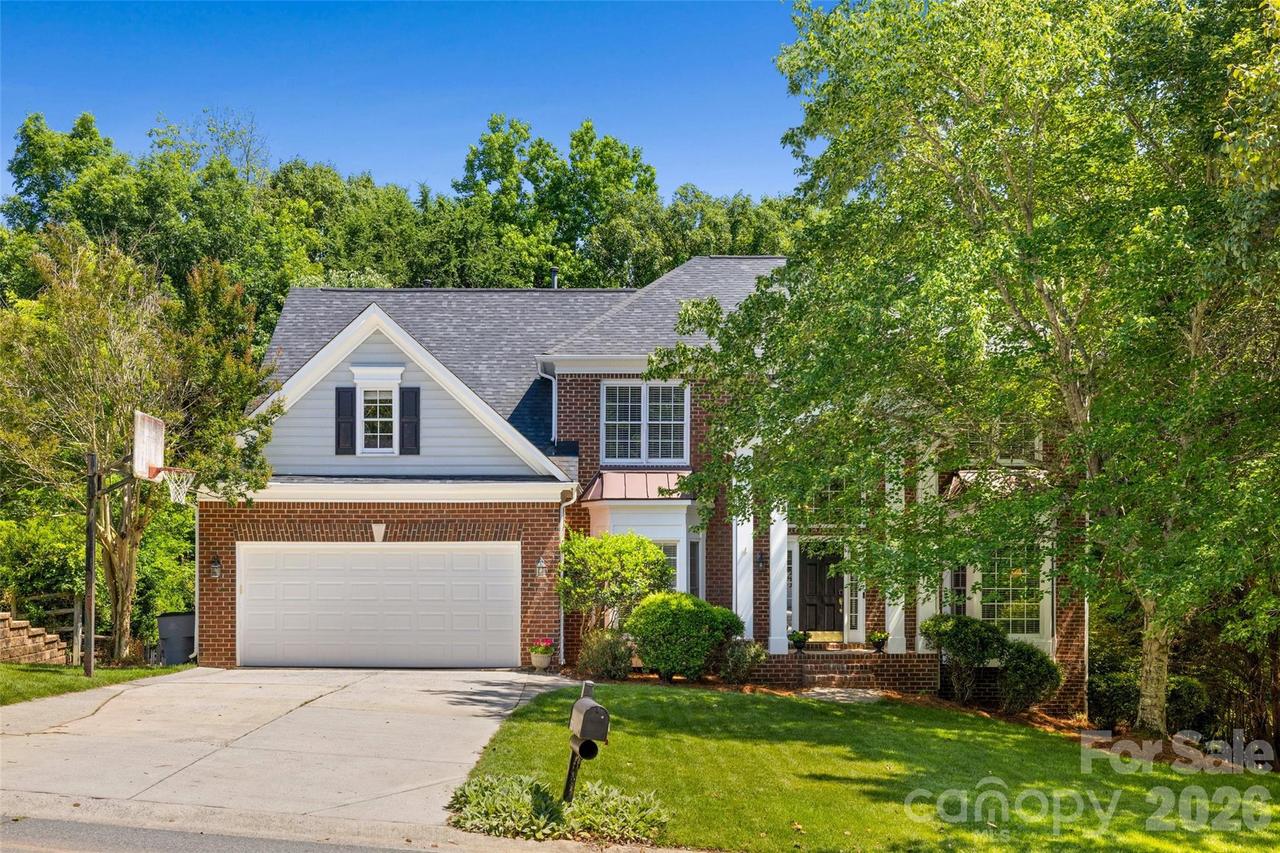 2733 Providence Spring Ln., Charlotte, NC 28270