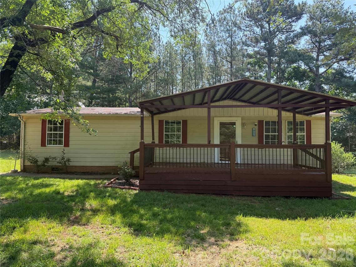 211 Corry Ln., Bostic, NC 28018