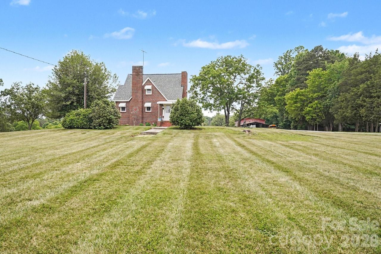 1951 Us Hwy 158 Hwy., Mocksville, NC 27028
