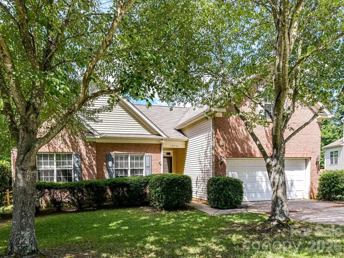 18418 Torrence Chapel Estates Cir., Cornelius, NC 28031