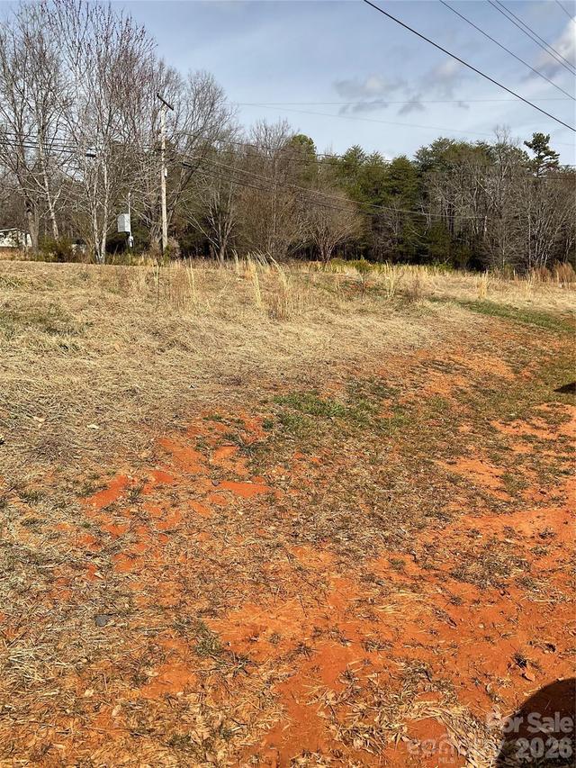 293 S Pea Ridge Rd., Mooresboro, NC 28114