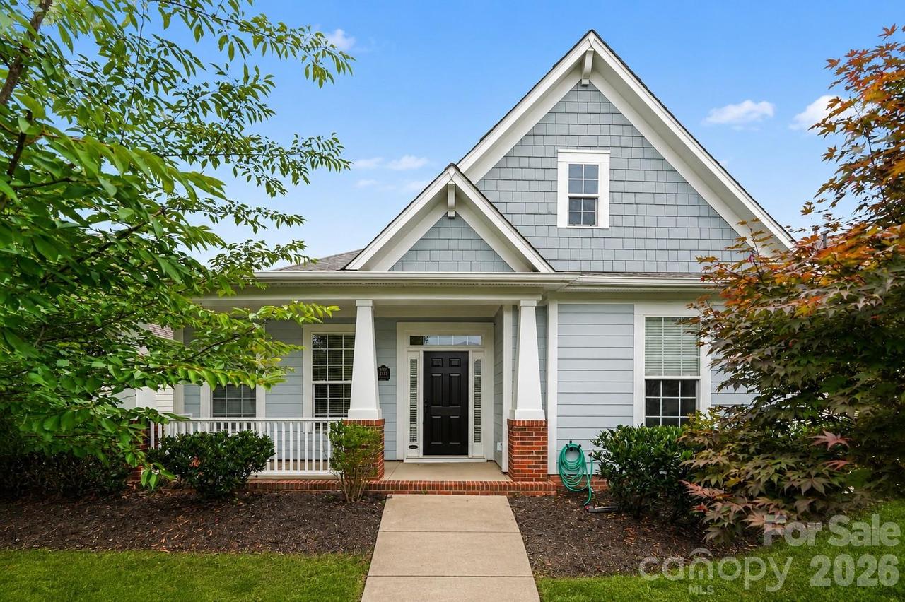 1205 Gainsborough Dr., Matthews, NC 28104