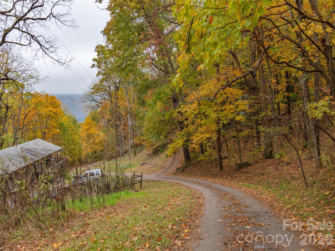 000 Sleepy Hollow Ln. #13 & 14, Canton, NC 28716
