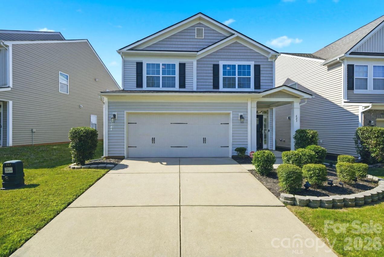 423 Knothole Ln., Charlotte, NC 28214