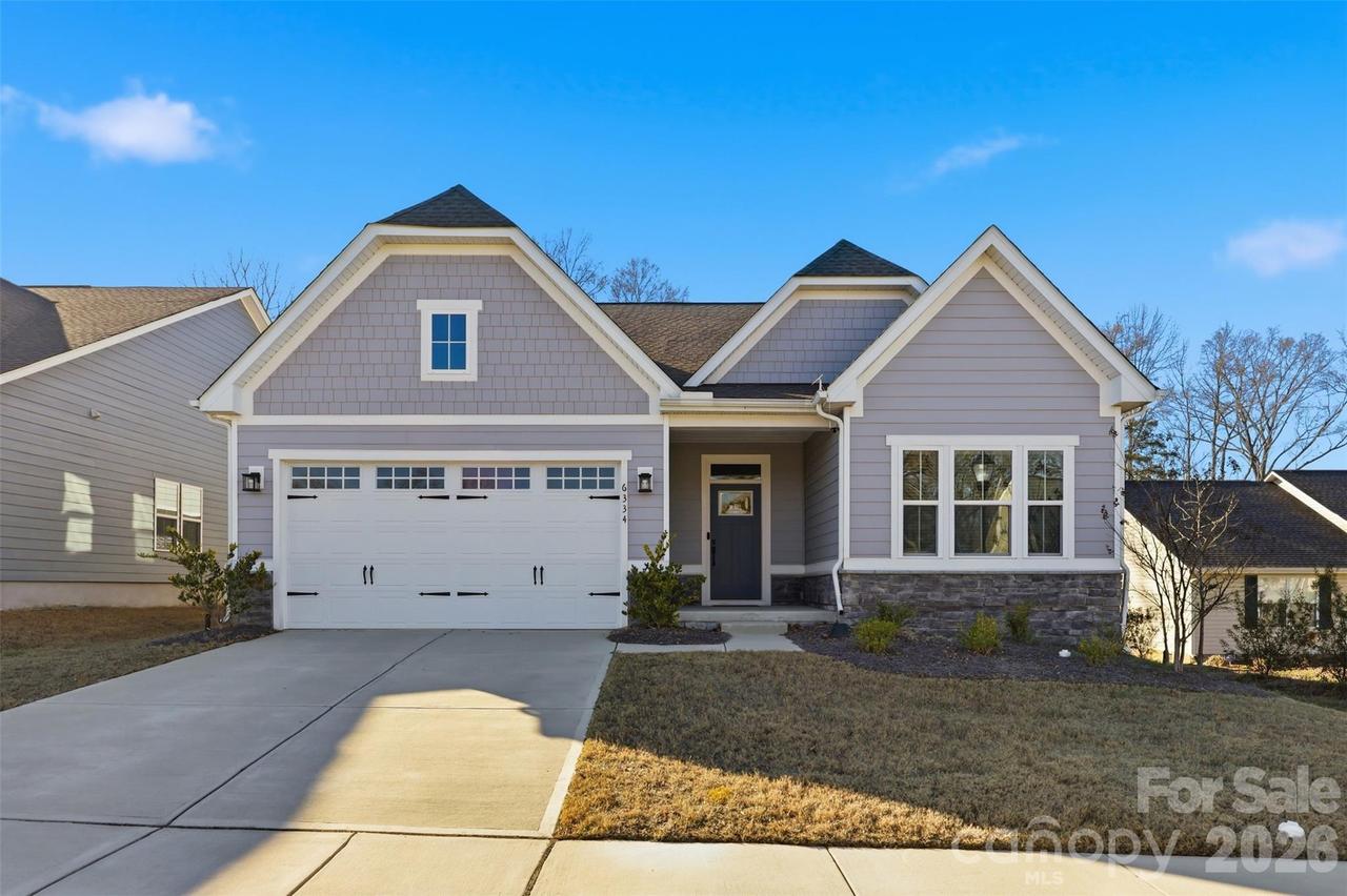 6334 Cambridge Dr., Harrisburg, NC 28075