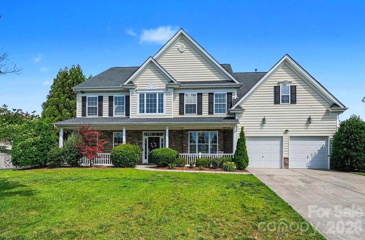 4396 Foxfield Ct., Harrisburg, NC 28075