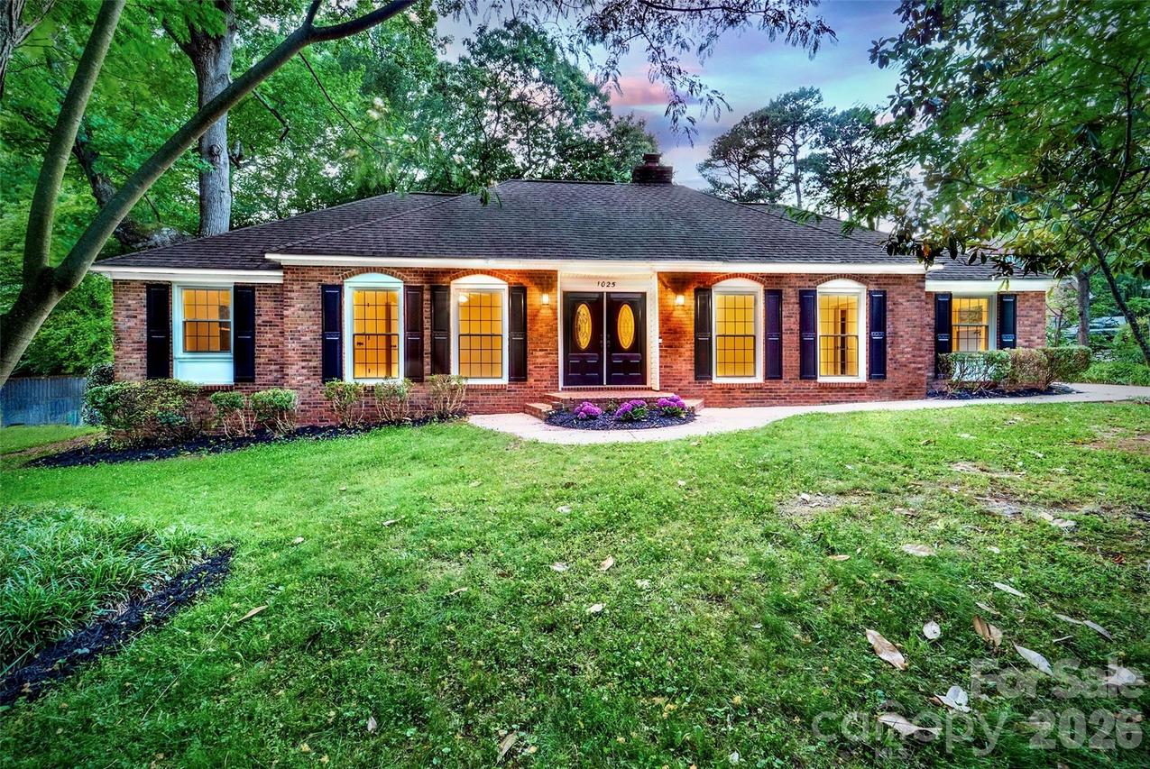 1025 S Magnolia St., Mooresville, NC 28115