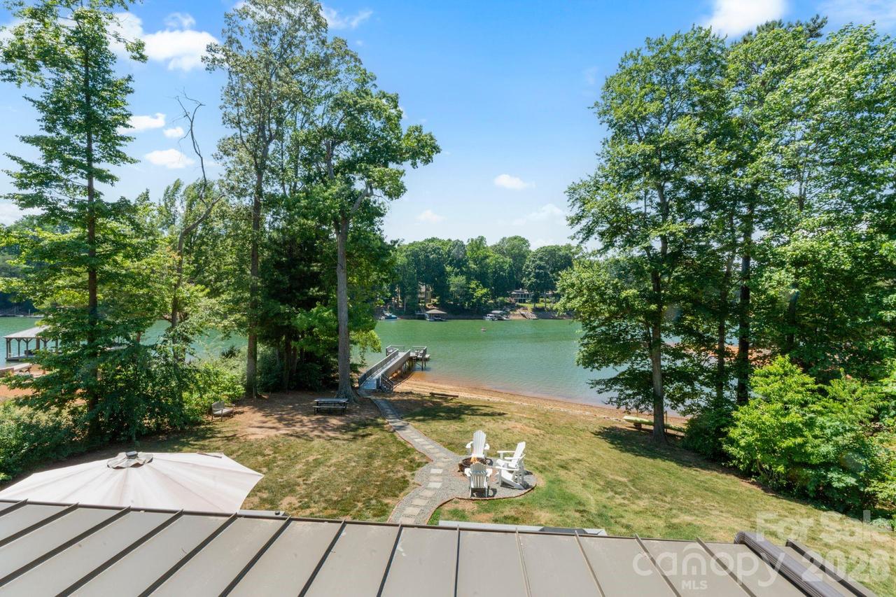 383 Sundown Rd., Mooresville, NC 28117