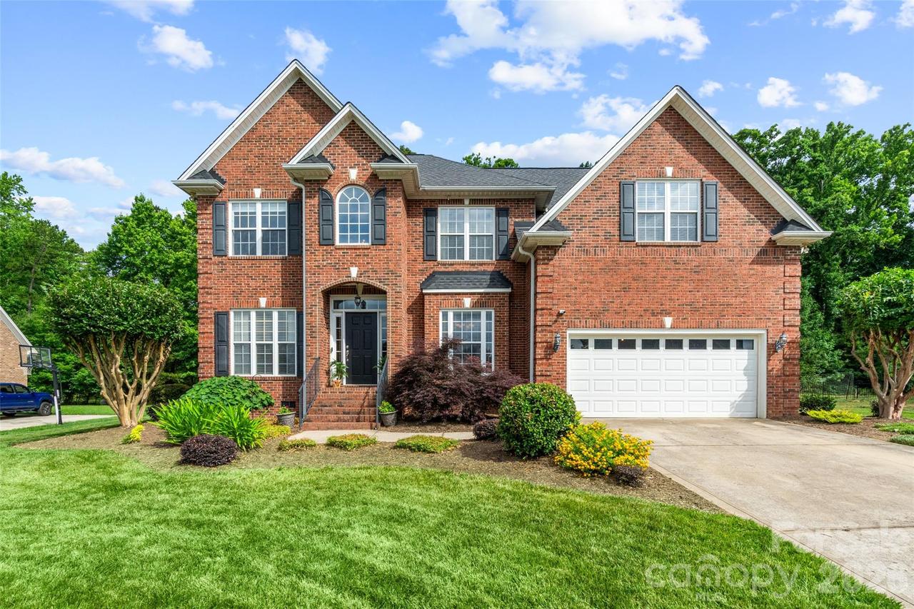 5649 Old Town Ln., Gastonia, NC 28056