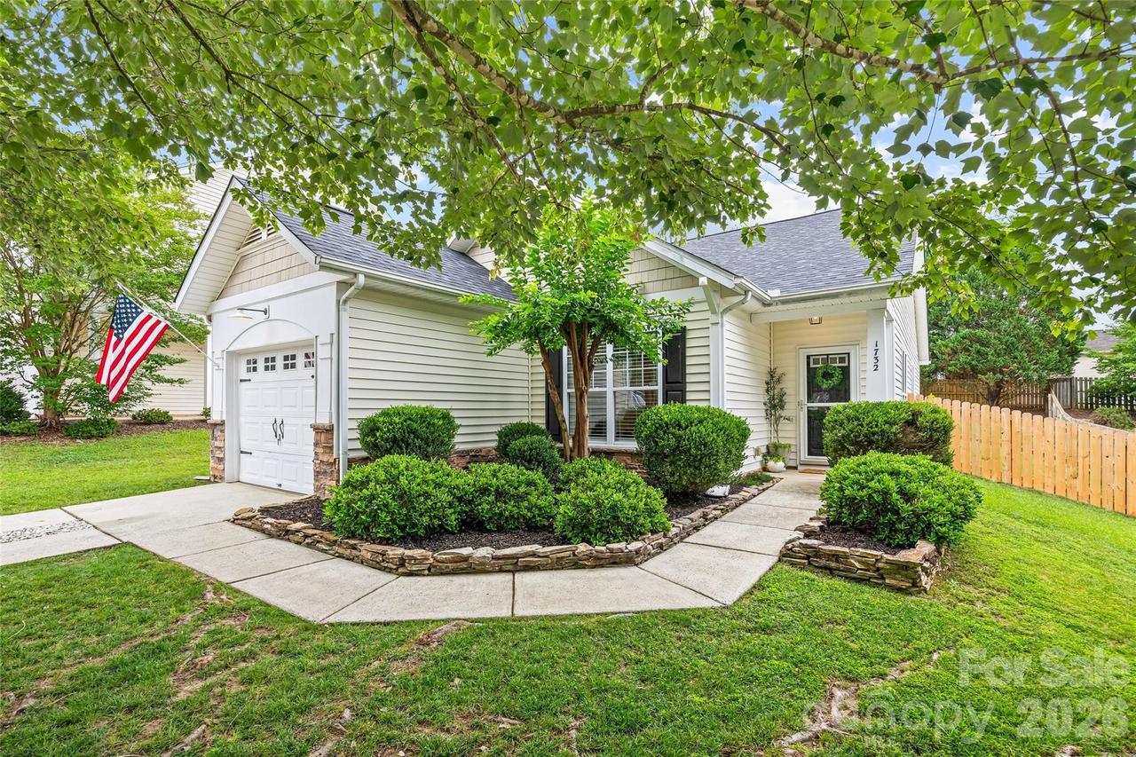 1732 Crabapple Tree Ln., Charlotte, NC 28214