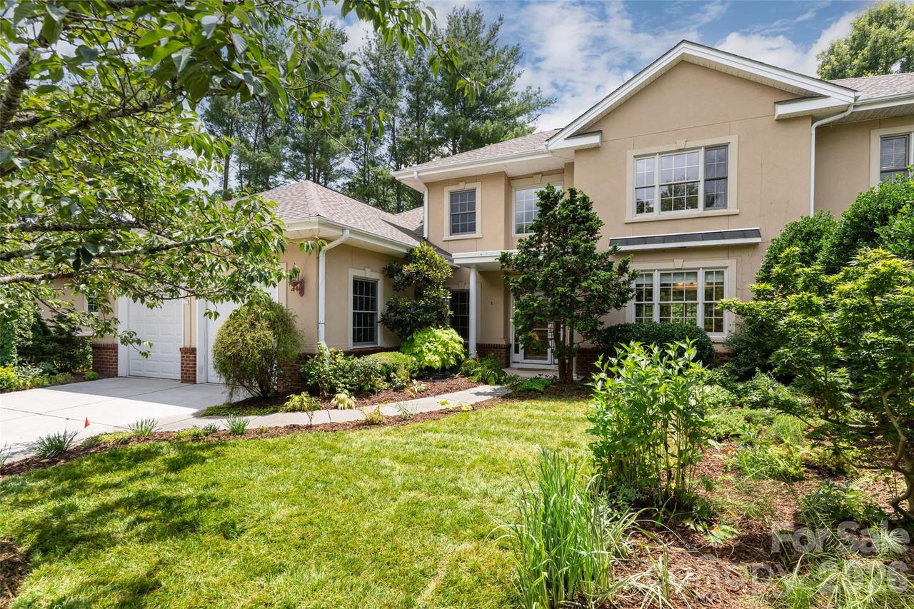 23 Boddington Ct., Asheville, NC 28803
