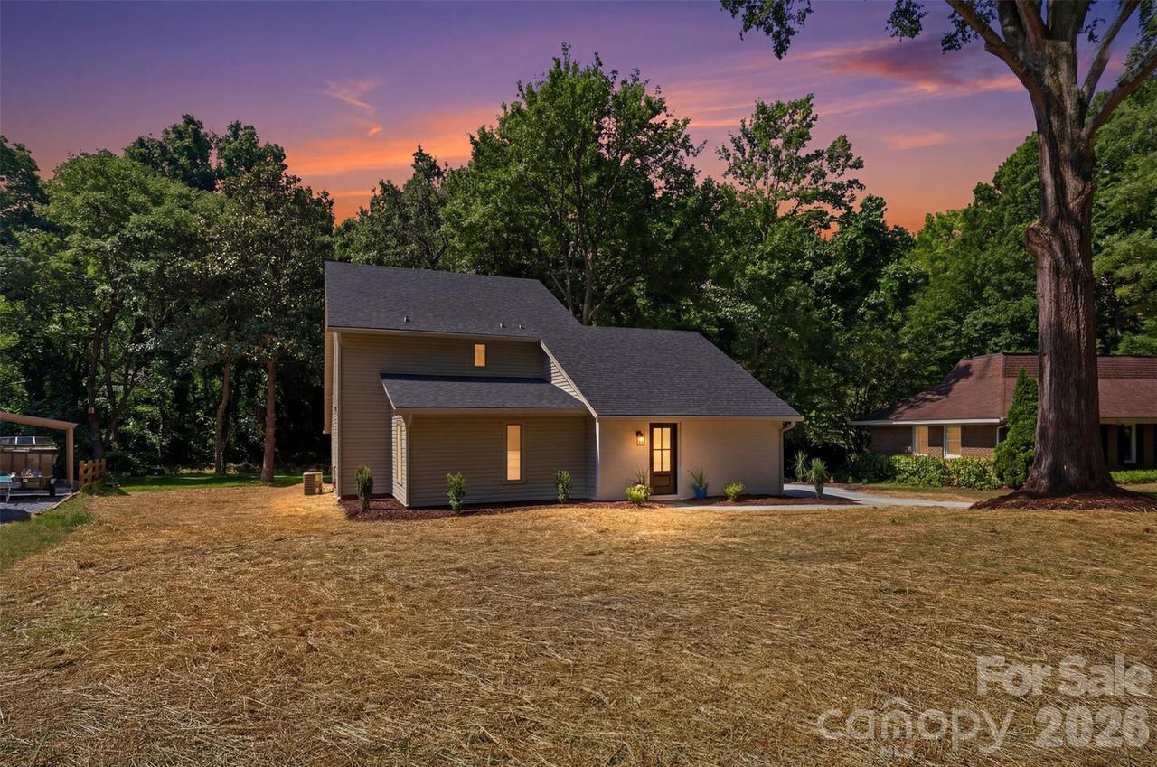 5908 Mcnair Rd., Charlotte, NC 28212