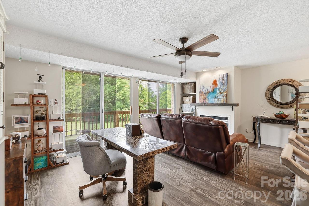 9630 Old Gate Dr., Matthews, NC 28105