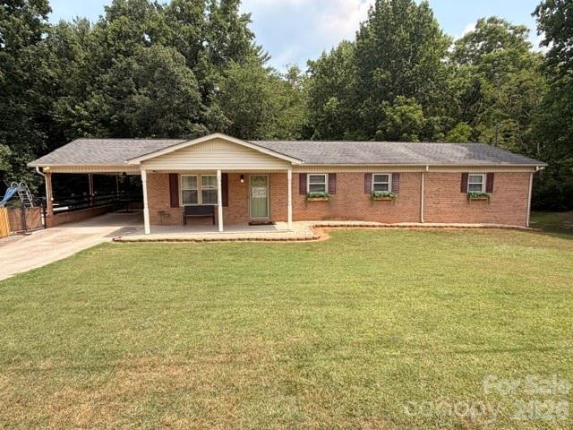 1702 Cajah Mountain Rd., Hudson, NC 28638