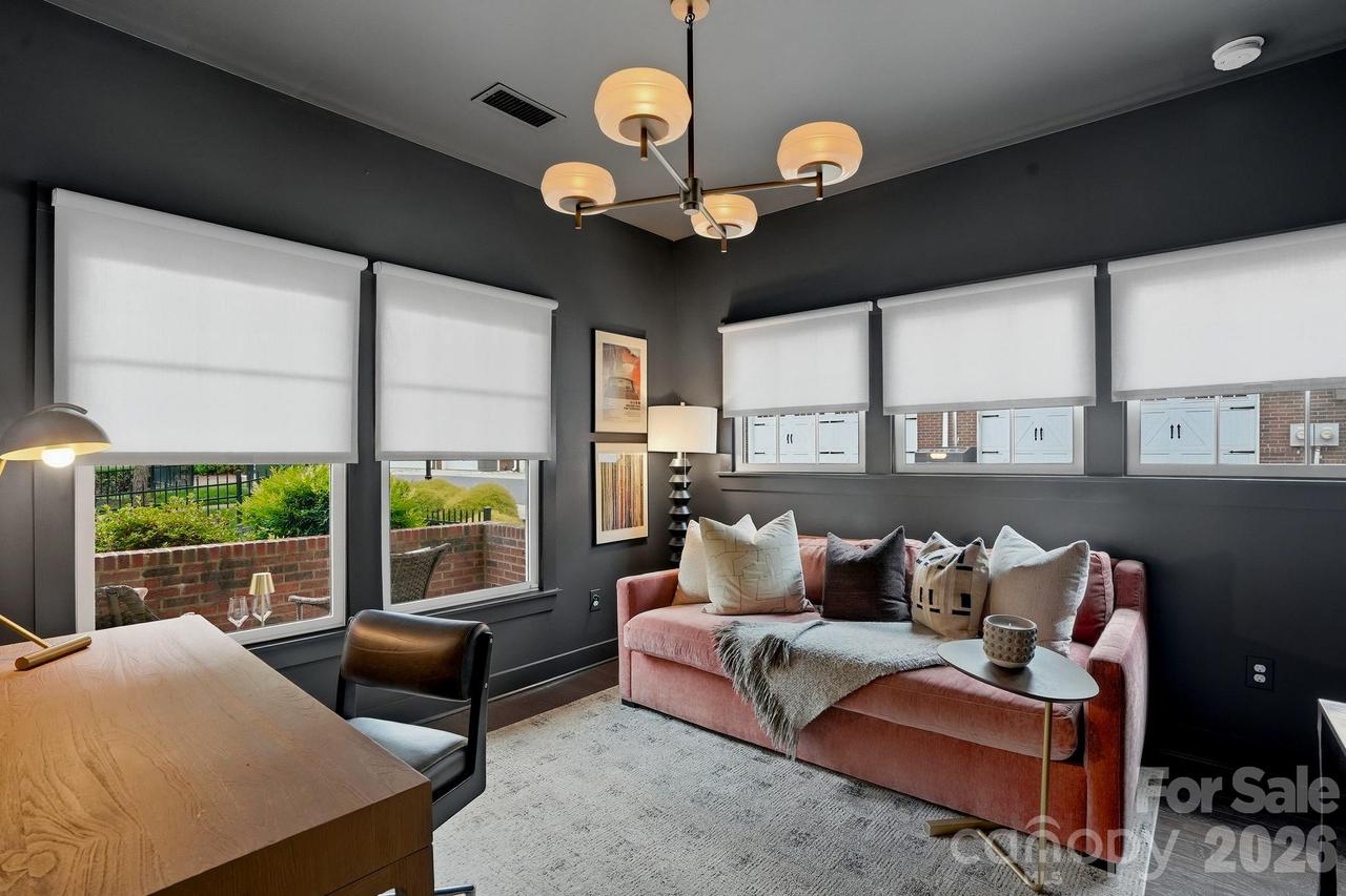 1024 Wesley Park Ln., Charlotte, NC 28208