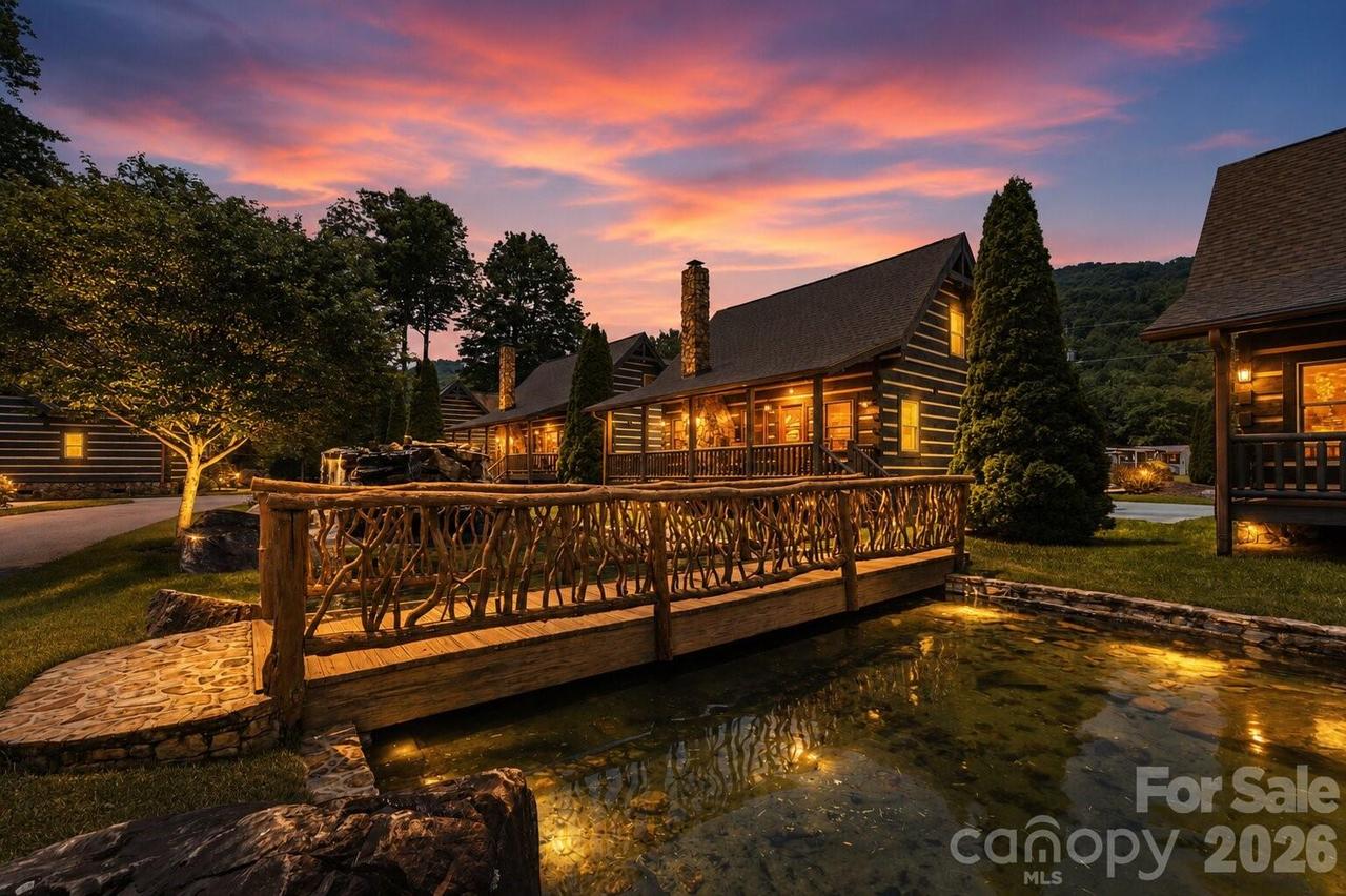 17 Rachels Cir., Maggie Valley, NC 28751