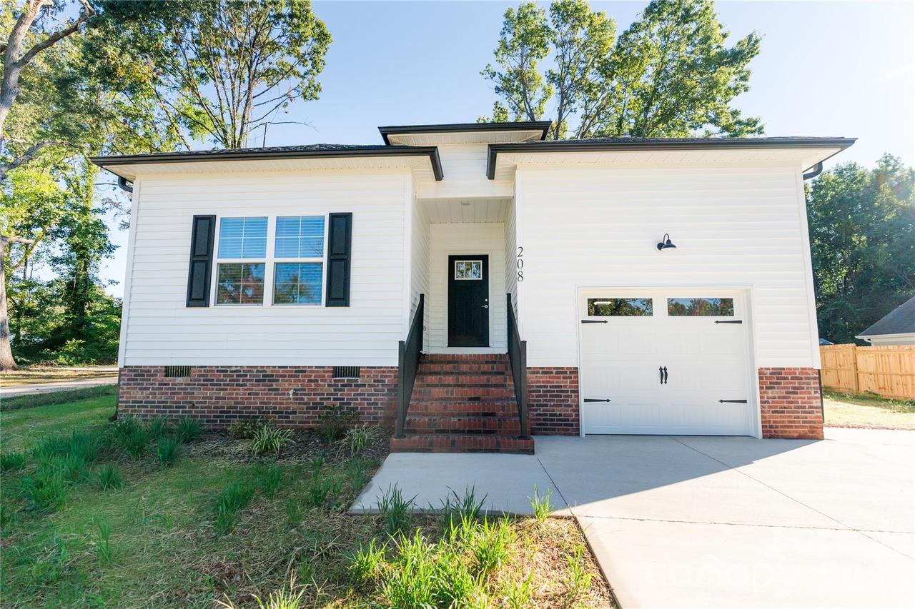 208 E 15th St., Salisbury, NC 28144