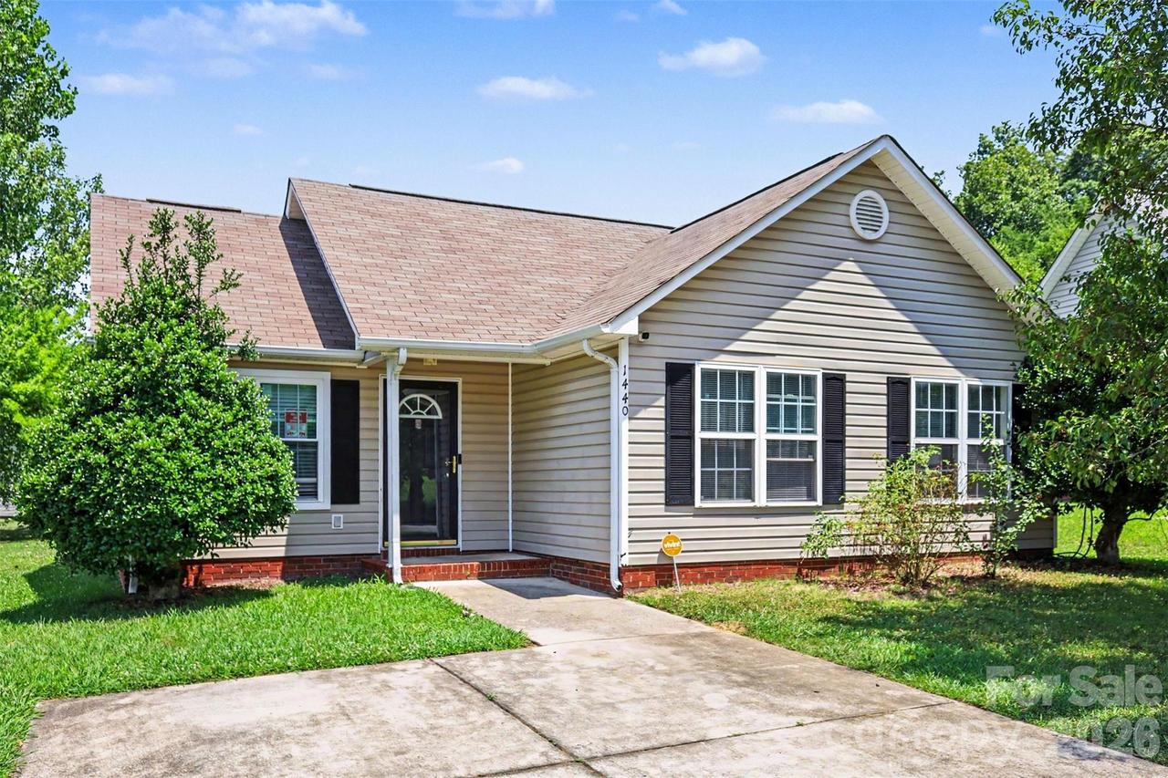 1440 Bells Knox Rd., Charlotte, NC 28214