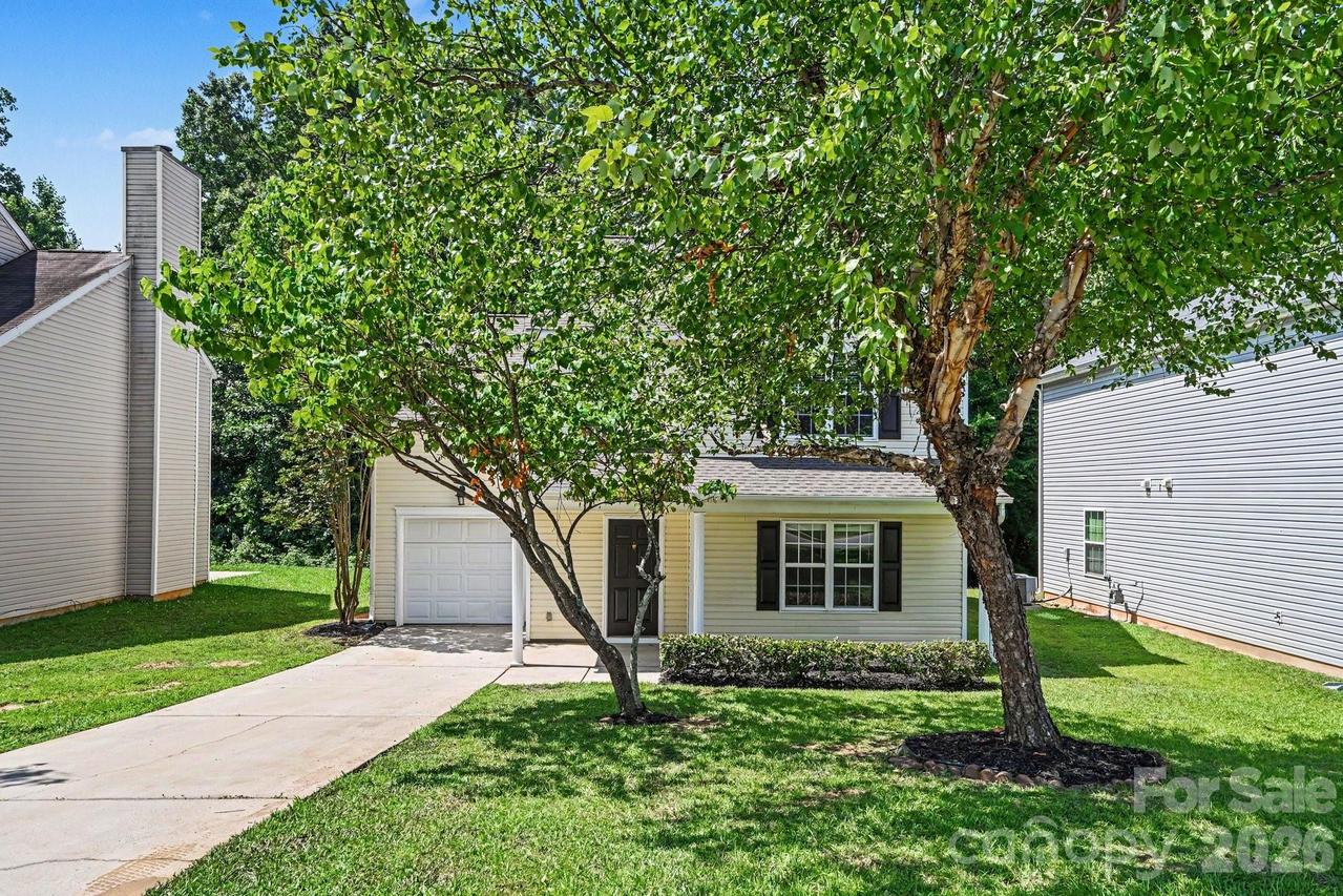 8621 Berrybrook Ln., Charlotte, NC 28269
