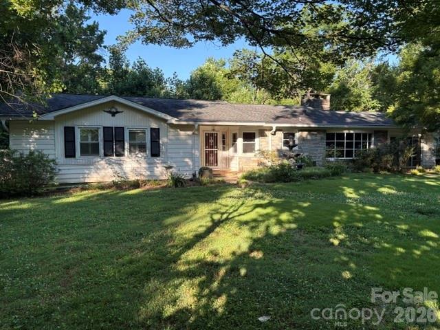255 Glengarnock Rd., Tryon, NC 28782