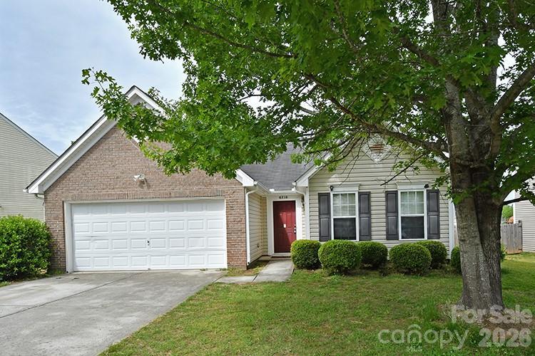 6710 Goldenwillow Dr., Charlotte, NC 28215