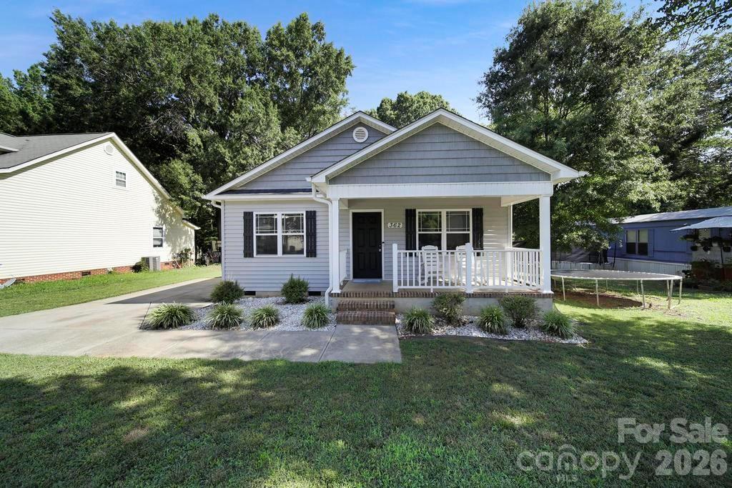362 Sharpe St., Mooresville, NC 28115