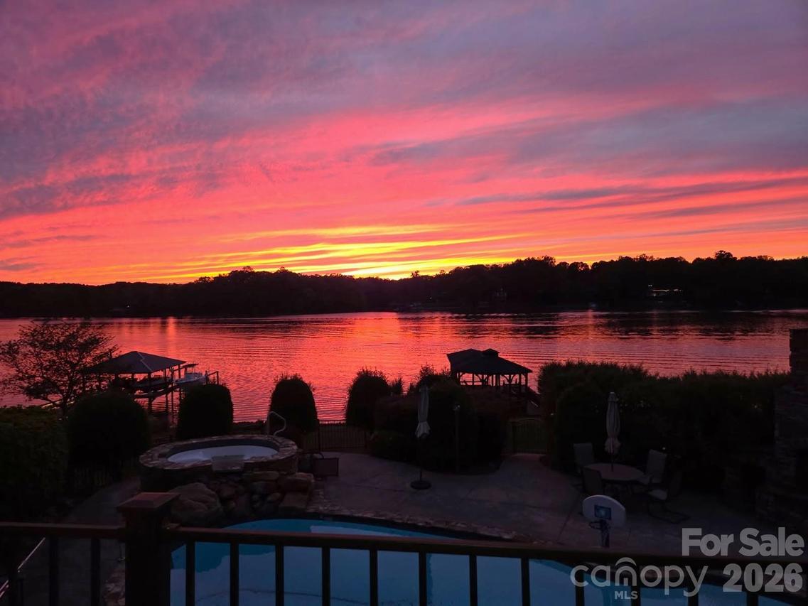 263 Quiet Waters Rd., Belmont, NC 28012