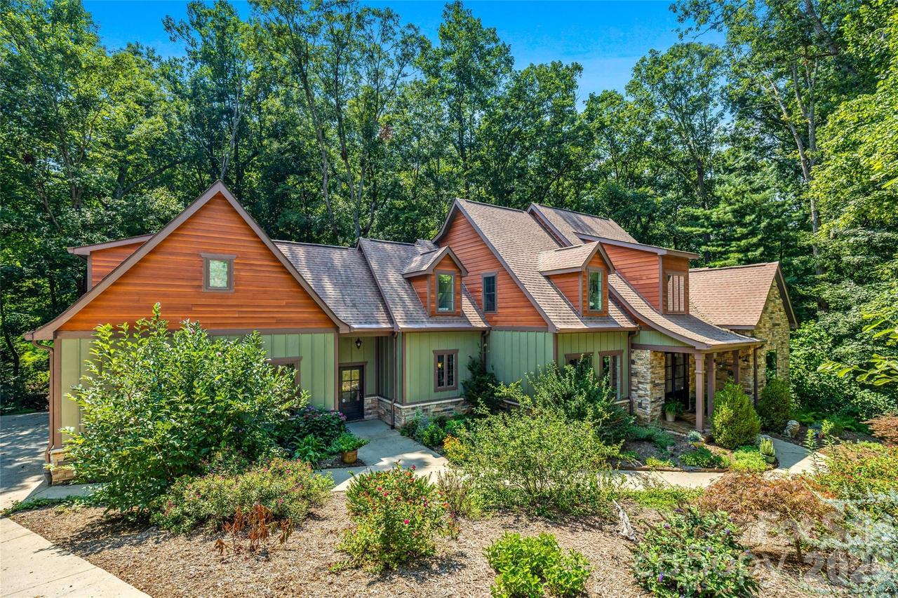 90 Ashley Woods Dr., Arden, NC 28704