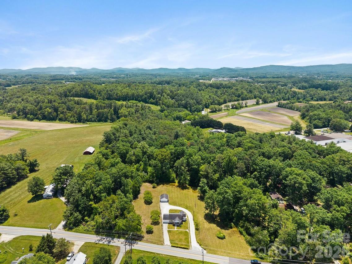 1230 Dana Rd., Hendersonville, NC 28792