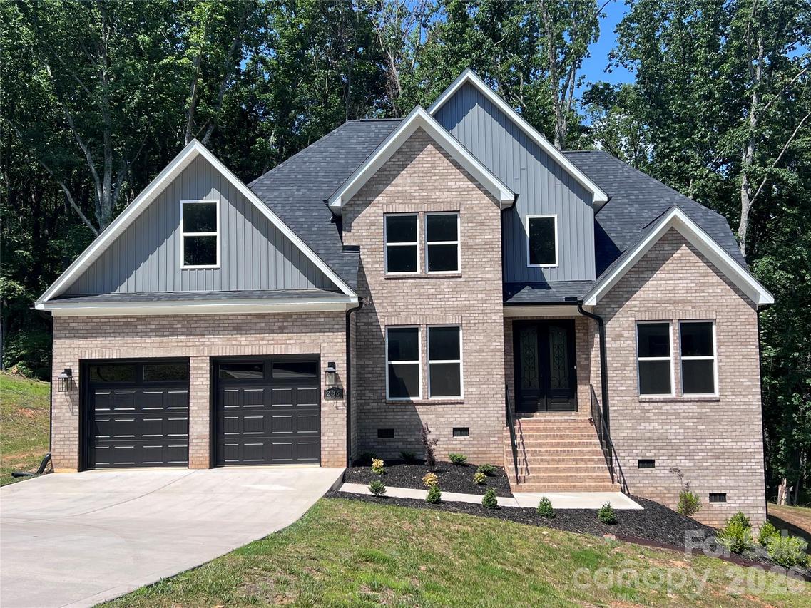 236 Mark Ryan Ln., Dallas, NC 28034