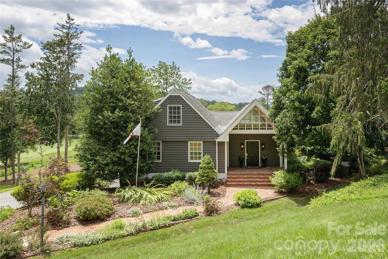 20 Inglewood Rd., Asheville, NC 28804