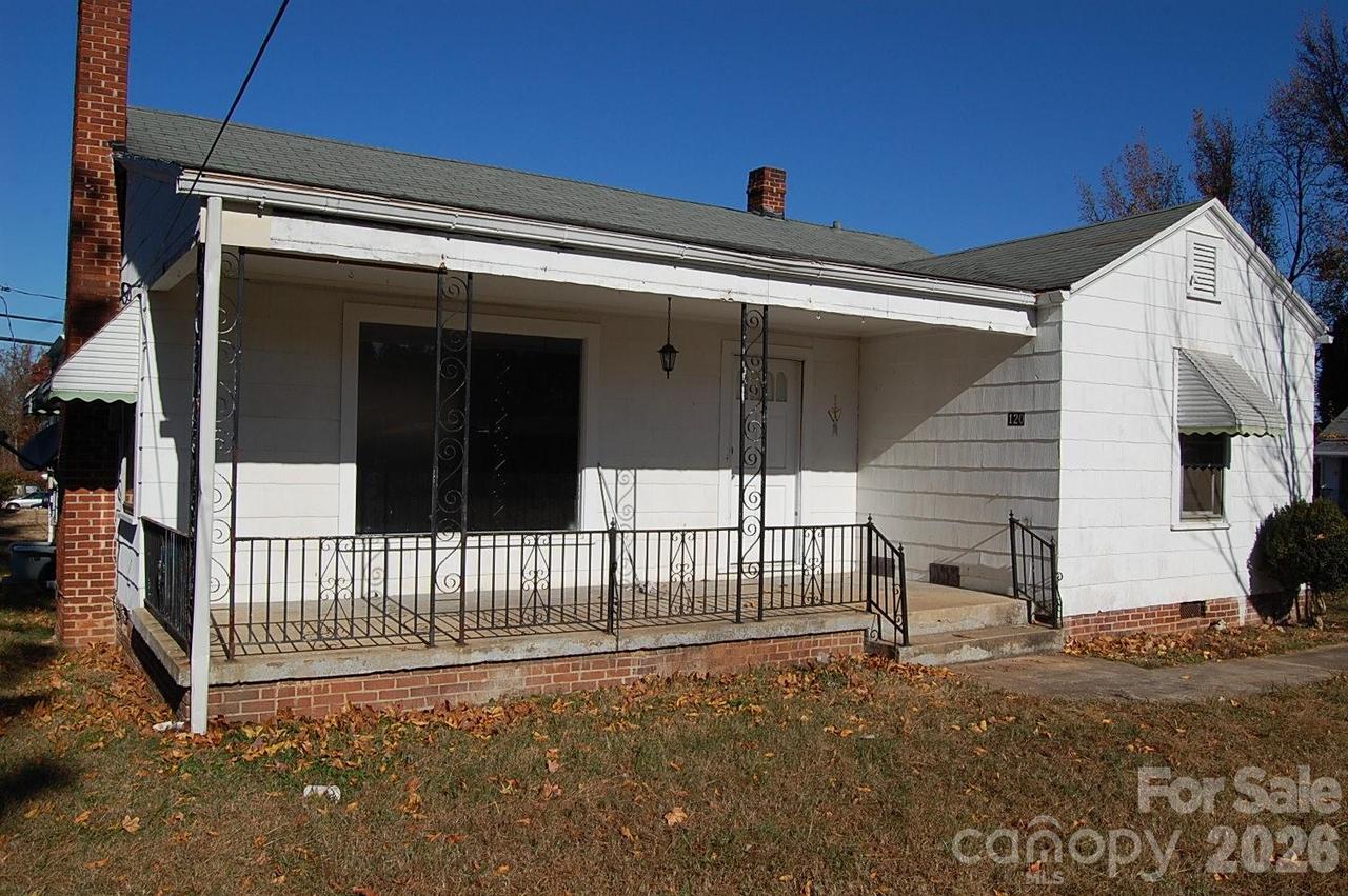 126 Sunset Dr., Salisbury, NC 28147