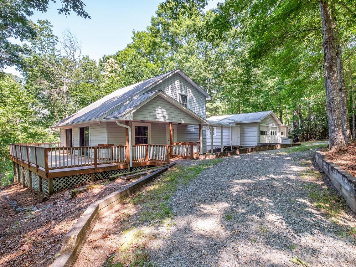 766 Skyland Dr. #11 & 18, Pisgah Forest, NC 28768