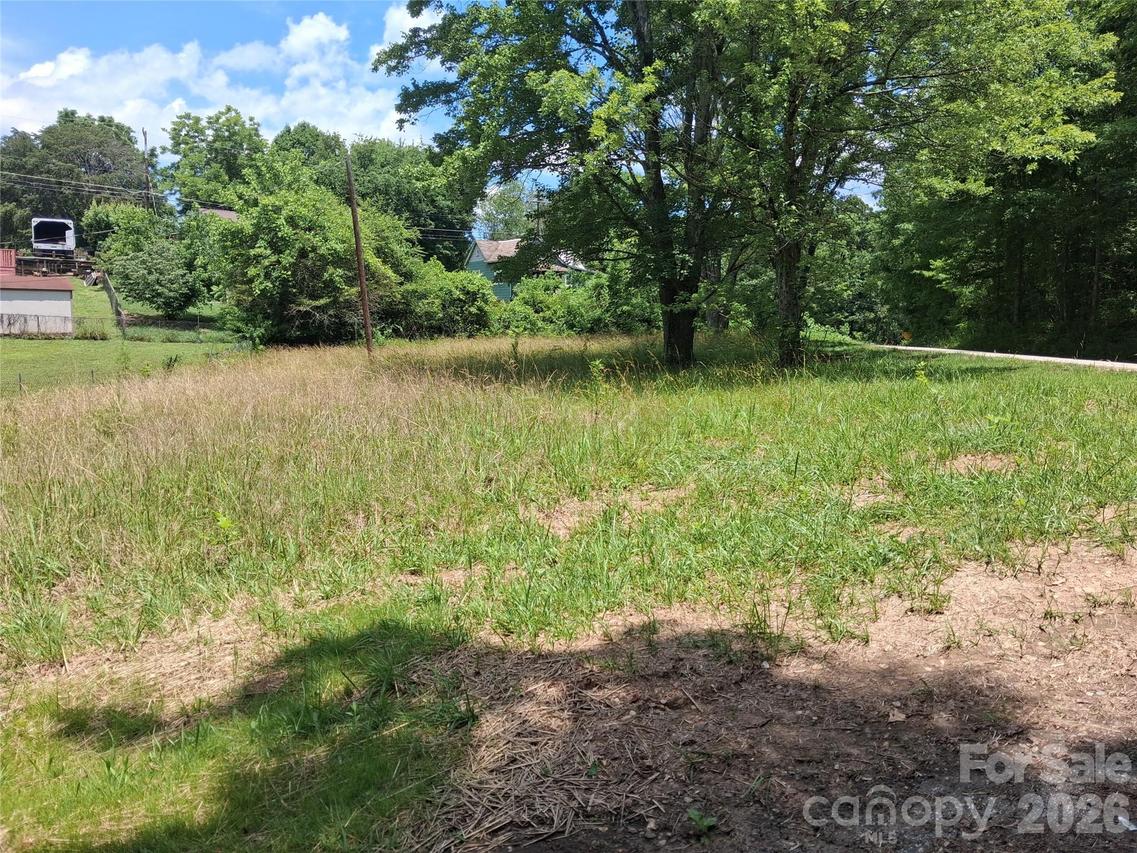 375 Ridge Rd., Marion, NC 28752