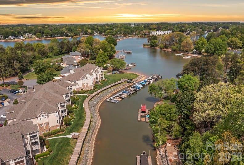 108 Pier 33 Dr. #409, Mooresville, NC 28117