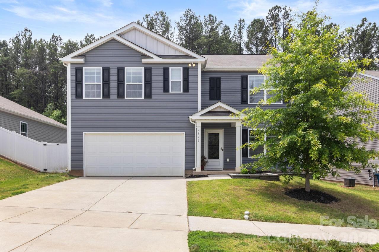 2916 Sherrills Stream Dr., Sherrills Ford, NC 28673