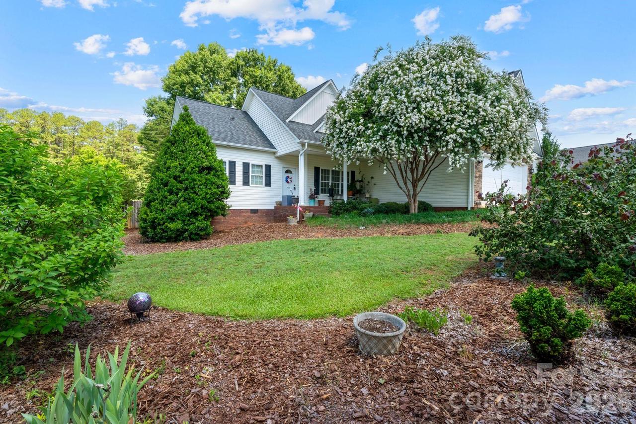 1621 Herbie Cir., Newton, NC 28658